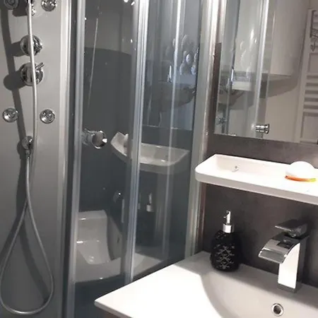 Apartament Renove En Bord De Mer, Ascenseur, Parking, 50m - Fr-1-782-49 Le Barcarès